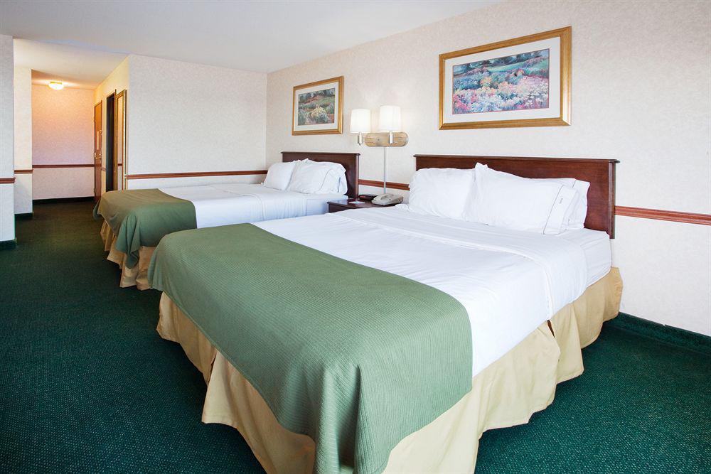 Holiday Inn Express St Ignace-Lake Central, An Ihg Hotel Saint Ignace Quarto foto